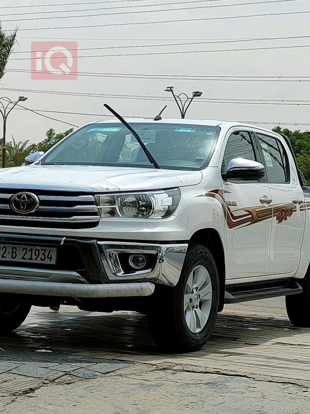 Toyota Hilux